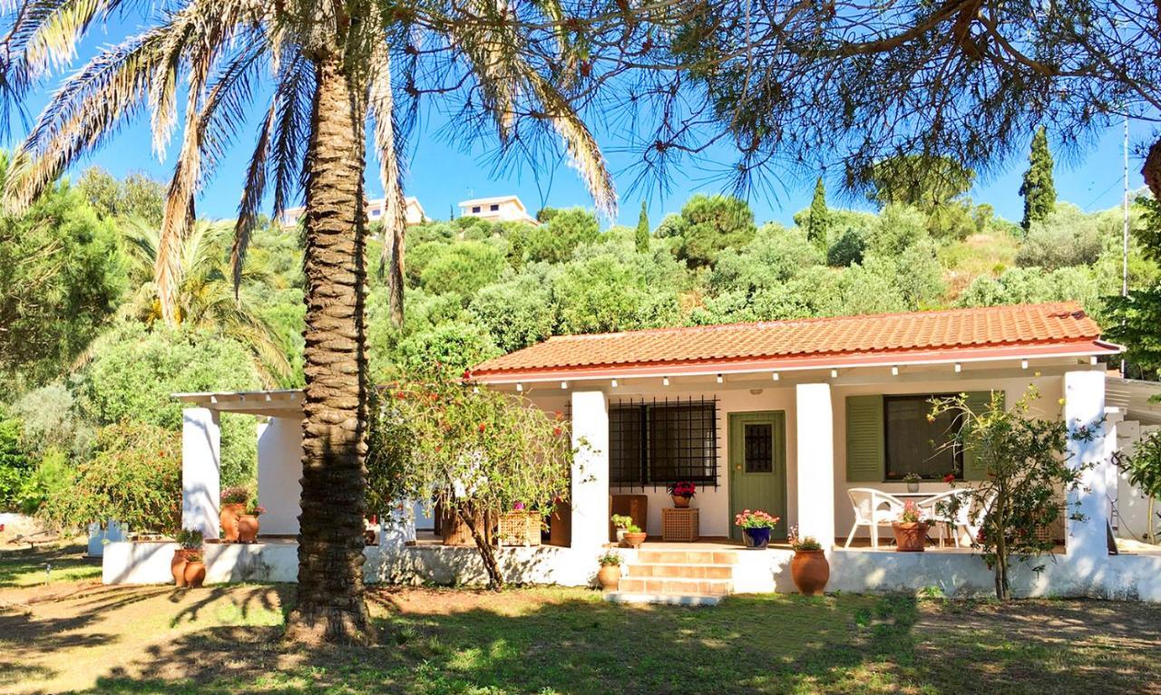 Olive Bay Beach House Ammouliani Exterior photo